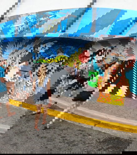 Foto de Tour privado de los murales de Los Pepines