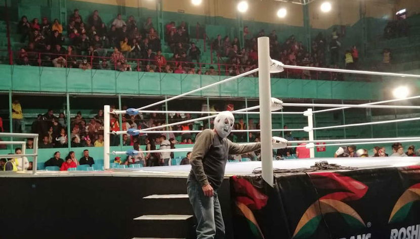 Lucha Libre Match - Photo 2