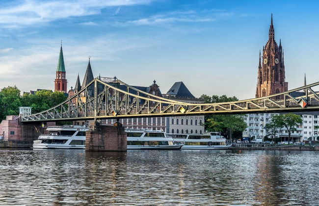 Passeio de barco por Frankfurt - Foto 3