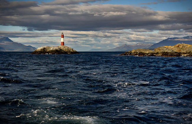 Beagle Channel Yacht Cruise & Bridges Island Trek - Foto 1