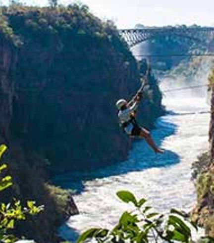 Foto - Trekking e zip line alle Cascate Vittoria