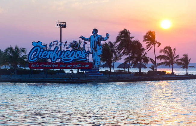 Tour serale di Cienfuegos con cena - Foto 5