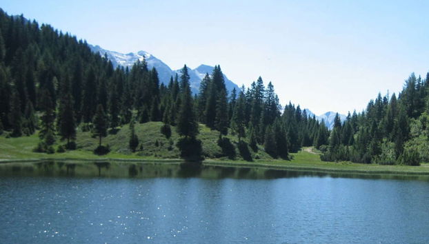 Termas de Reyes & Yala Lagoons Tour - Photo 2