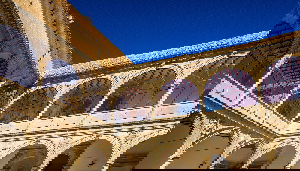 Baeza Guided Tour + Cathedral - Photo 1