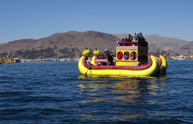 Excursión a las islas de los Uros y Taquile - Foto 6