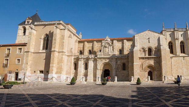 Tour privado por León - Foto 3