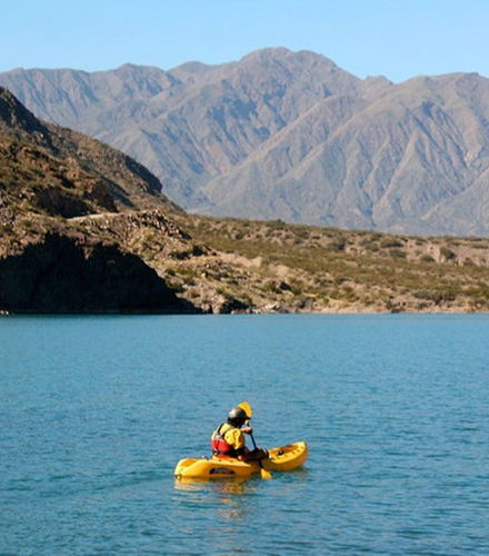 Foto de Tour en kayak por el embalse Potrerillos