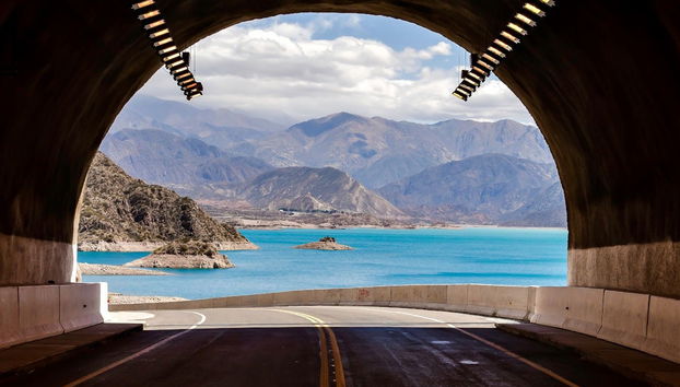 Potrerillos Reservoir Kayak Tour - Photo 5