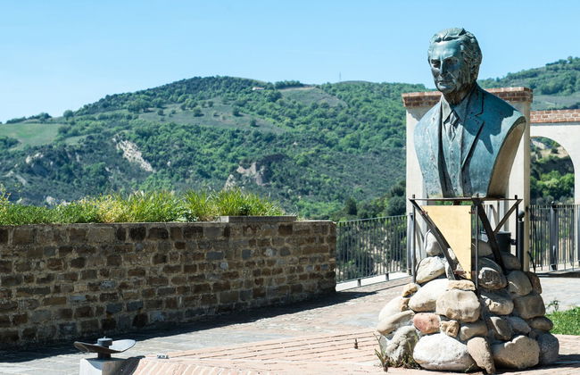 Aliano Private Tour - Photo 1