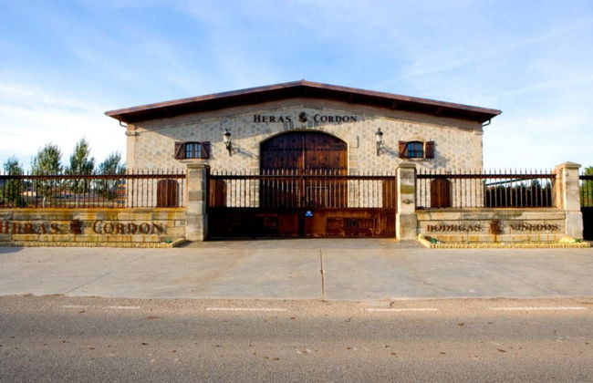 Heras Cordon Winery Tour - Photo 2