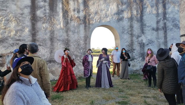 Tour in El Marqués - Photo 2