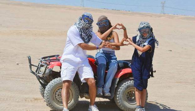 Desert Safari & Bedouin Dinner - Photo 4