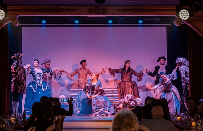 Dîner-spectacle de cabaret de luxe à Avanspettacolo Venecia - Photo 8