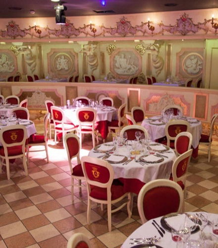 Foto de Cena de lujo con espectáculo de cabaret en Avanspettacolo Venecia