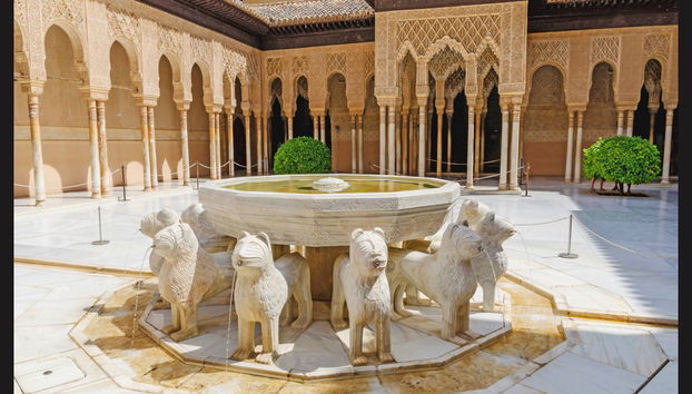 Visita guidata dell'Alhambra e dei Palazzi Nasridi + Granada City Pass - Foto 3
