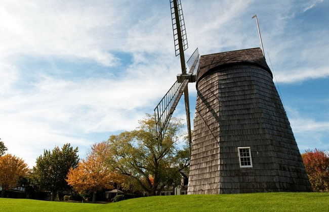 The Hamptons Day Trip - Photo 4