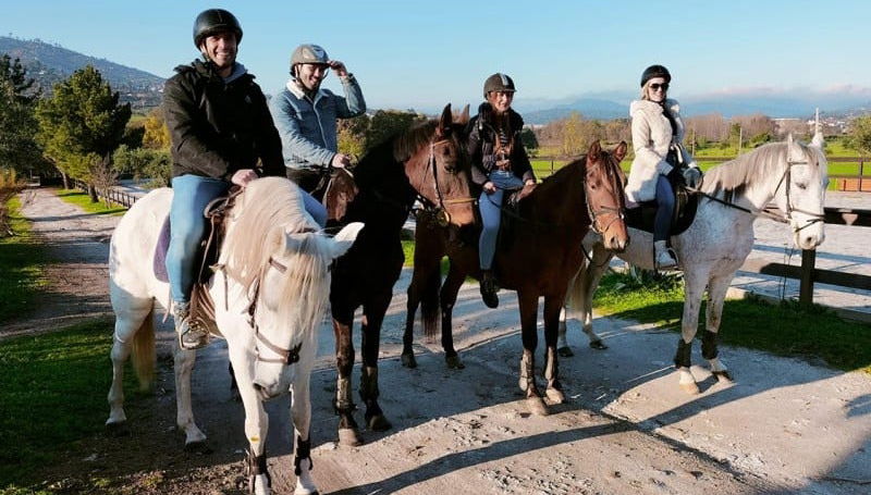 Horse Riding in Guarda Suburbs - Photo 1