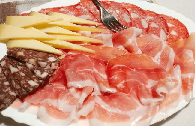 Pranzo o cena in una cantina di Montecatini Terme + Degustazione di vino - Foto 7
