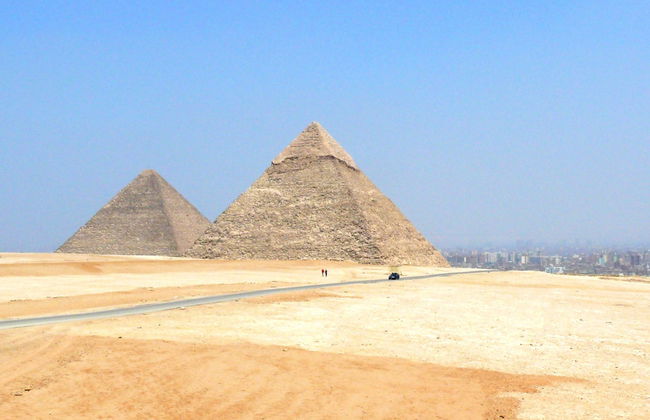 Escursione alle piramidi di Giza e al Museo Egizio del Cairo in aereo - Foto 5