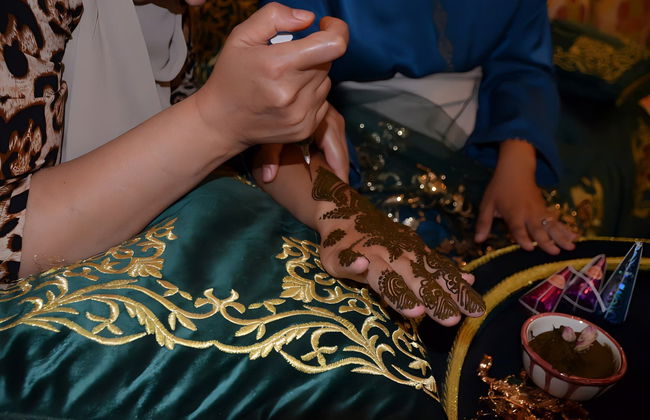 Moroccan Henna Experience + Lunch or Dinner - Foto 4