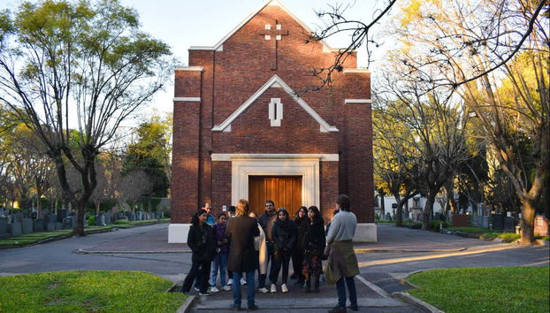 British Cemetery Tour - Foto 4