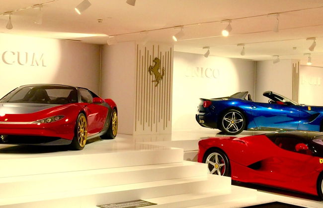Entrada al Museo Ferrari - Foto 8