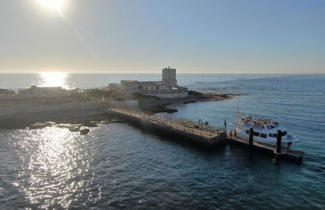 Ferry y entrada al castillo de Sancti Petri - Foto 2