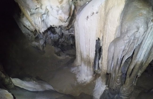 Espeleología en la cueva del Nanzal - Foto 6