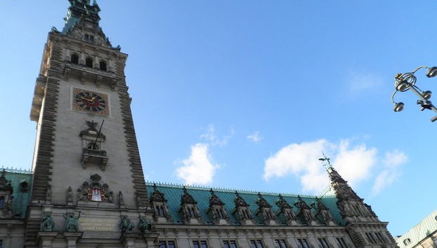 Besuchen Sie die vielen verschiedenen historischen Orte in dieser einzigartigen Stadt