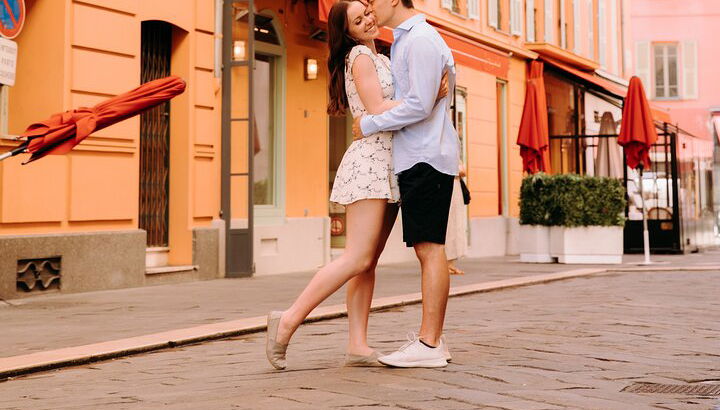 Private Professional Photoshoot in Tybee Island - Photo 1