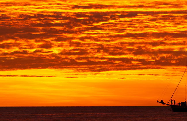 Balade en bateau au coucher du soleil le long de la côte de Guanacaste - Photo 4