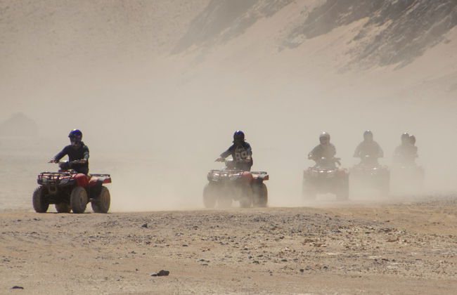 Balade en quad dans le désert + Balade à dos de chameau - Photo 1