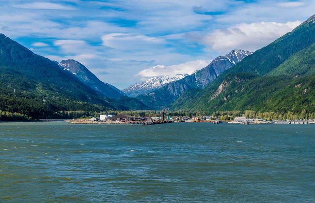 Skagway, Emerald Lake + Carcross Desert Tour - Photo 4