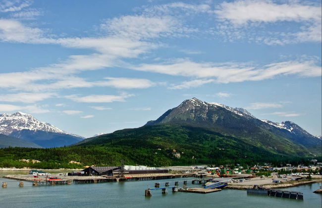 Skagway, Emerald Lake + Carcross Desert Tour - Photo 2