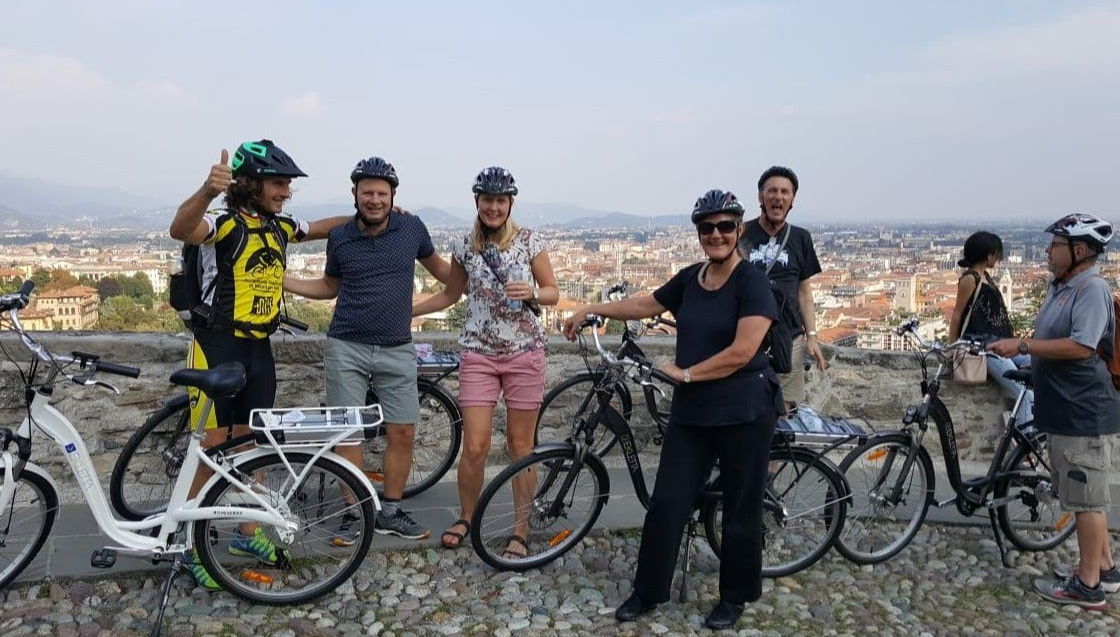 Balade en vélo électrique dans Bergame - Photo 1