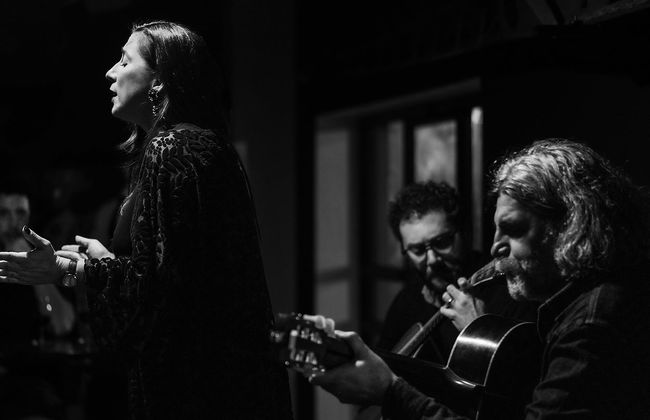 Espectáculo en Cais do Fado - Foto 6