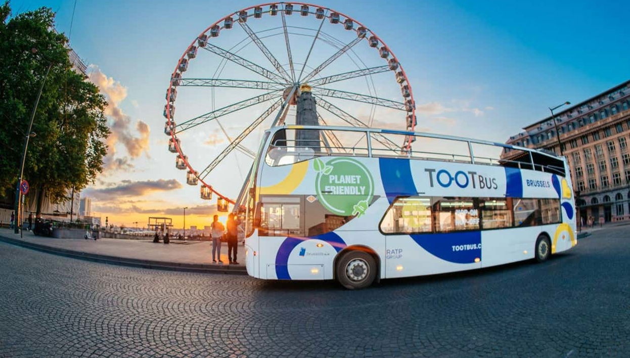 Brussels Open-Top Bus Sunset Tour - Foto 1