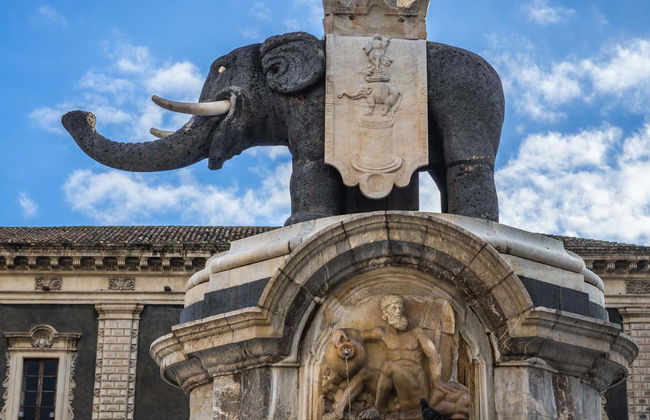 Catania Guided Tour & Wine Tasting - Photo 3