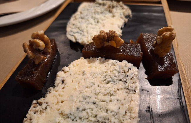 Oviedo Food Tour avec Sidra et Wine Experience Petit groupe - Photo 3