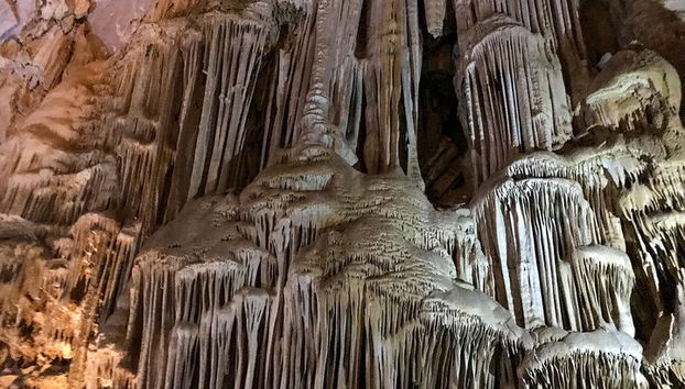 Las Grutas de Garcia & Town (Ticket de Teleférico + SUV Premium) - Foto 3