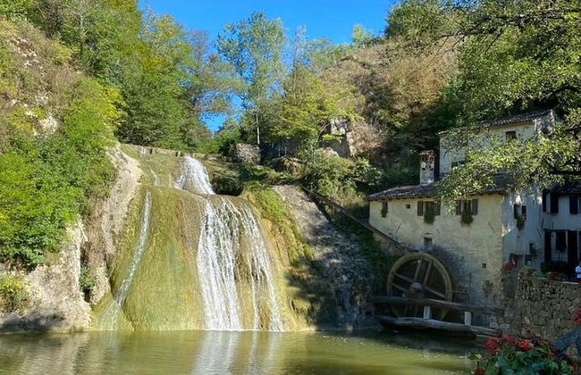 Tour de quesos y ginebras de primera calidad en las colinas de Prosecco. ¡Almuerzo completo! - Foto 8