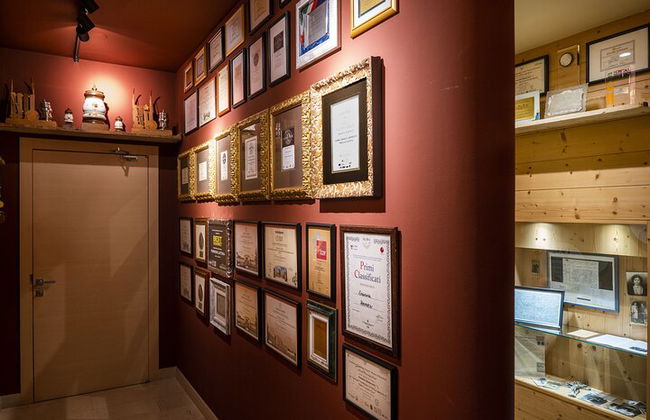 Tour de quesos y ginebras de primera calidad en las colinas de Prosecco. ¡Almuerzo completo! - Foto 2