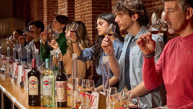 Vermouth Class - creazione di vermouth e degustazione prodotti Martini - Foto 5
