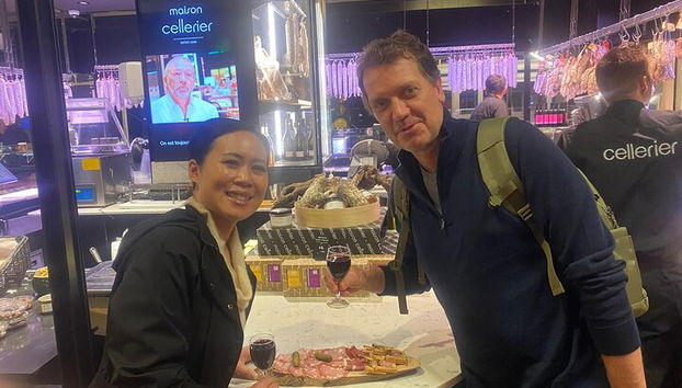 Visite de dégustation de plats au marché privé du matin de Lyon dans les Halles Paul Bocuse - Photo 4