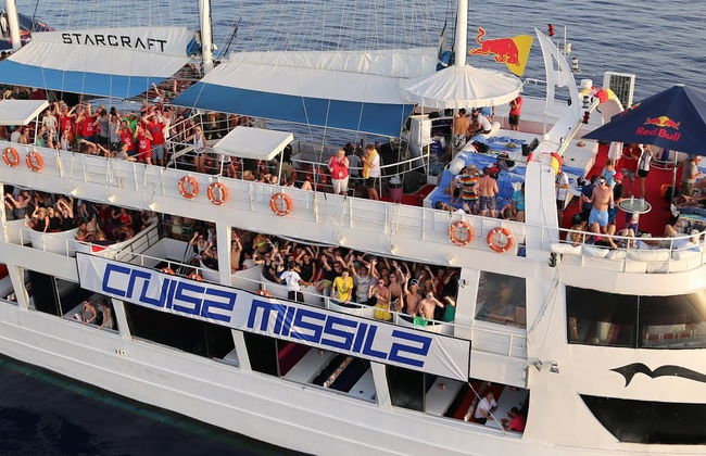Fête sur un bateau à Alanya - Photo 8