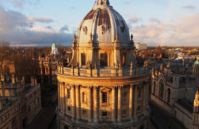Beyond the Cobbled Streets: Untold Cotswolds and Oxford - Full-Day Small Group Tour - Foto 3
