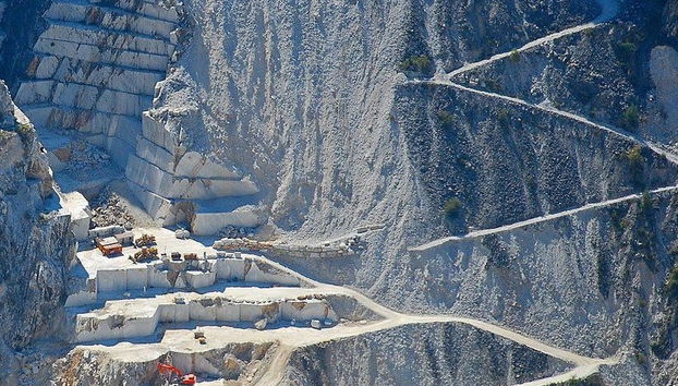 Tour in fuoristrada alle cave di marmo di Carrara - Foto 4