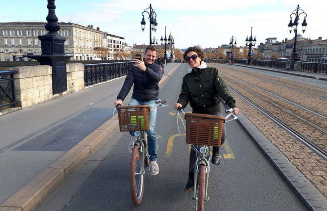 Tour en bicicleta por Burdeos - Foto 1