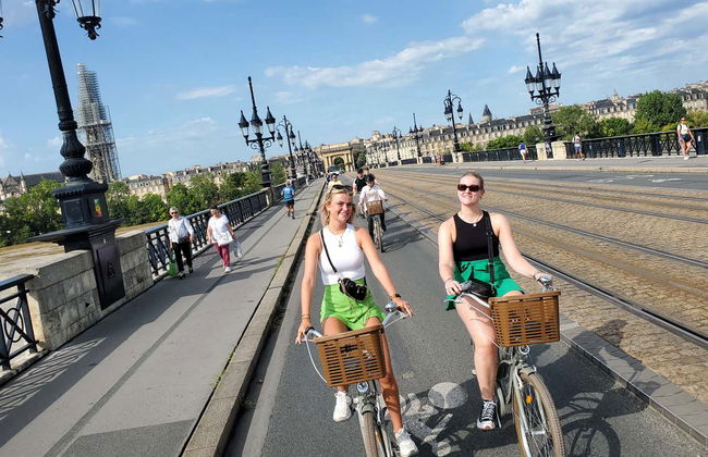 Bordeaux City Bike Tour - Photo 11