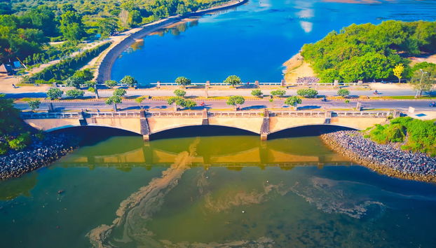 Speedboat Ride to Bali - Photo 5